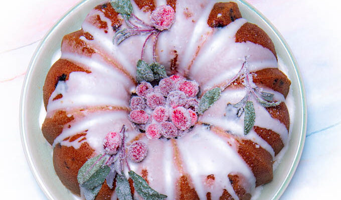 Nonstick Bundt Cake Pan - Evil Cake Genius